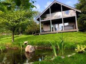 Yorkshire's Cottages with Fishing and Hot Tubs