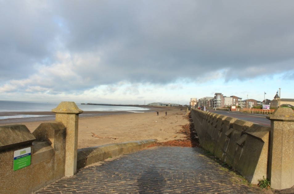 Ayr Beach