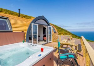 Highland Hot Tub Retreat 1