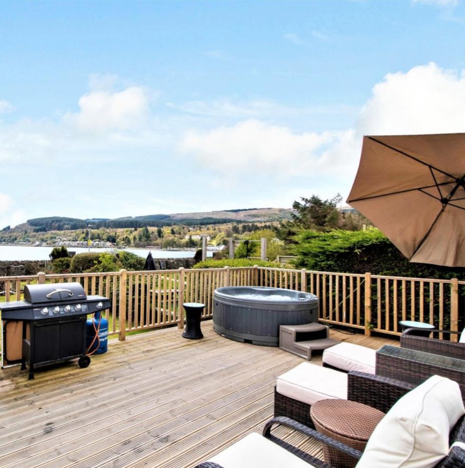 Hot Tub Cottages in Argyll