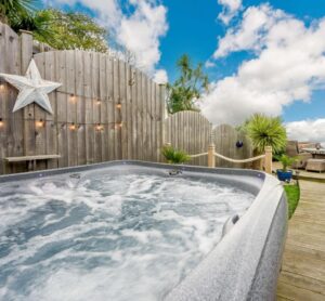 Perfect Isle of Wight Hot Tub Cottages for a Short Break