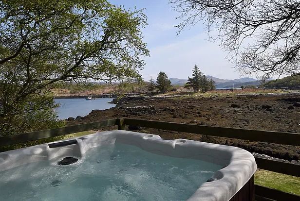 Creel Cabin, Highlands