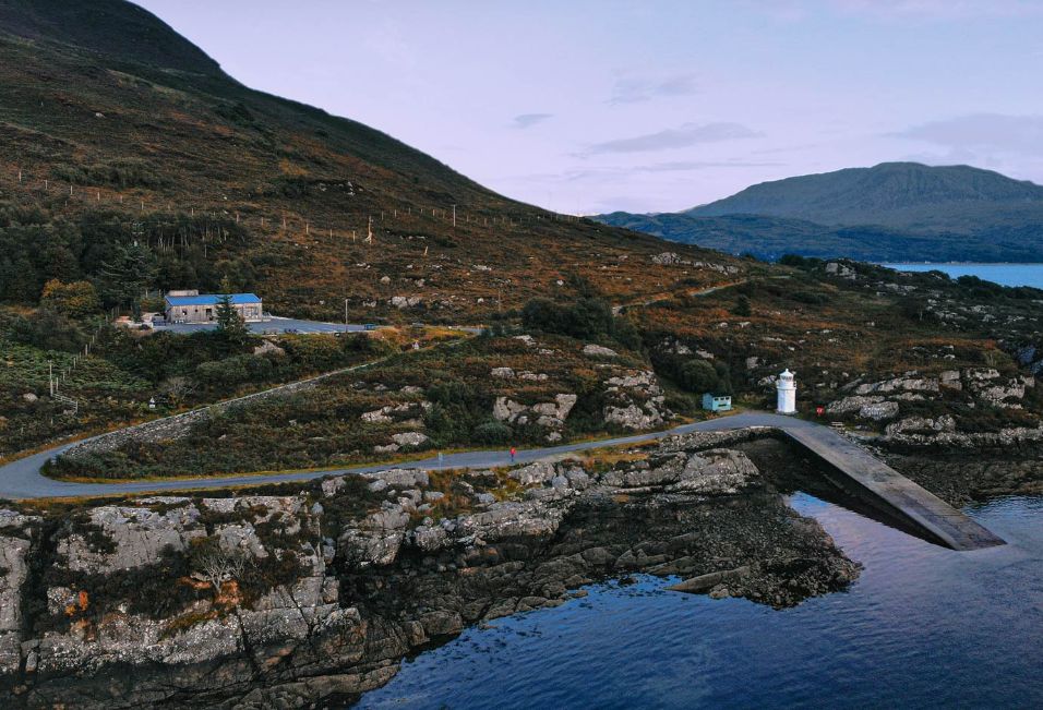 Discover the Glenelg-Skye Ferry – A Historic Ferry Crossing