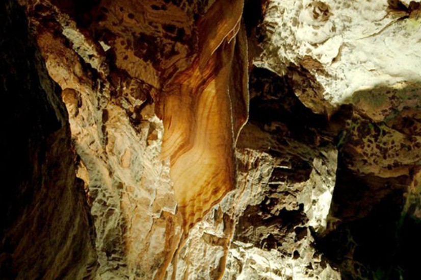 National Showcaves Centre for Wales