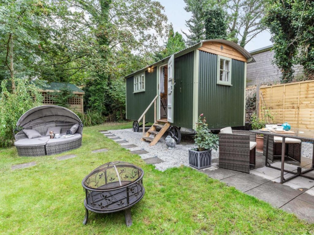 The Roundhouse Hut in South West of England, Cornwall