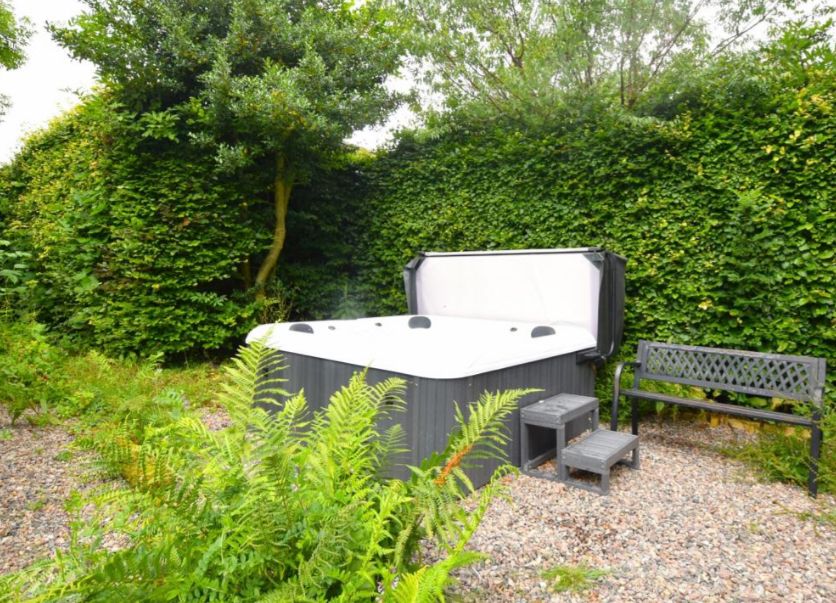 George Cottage - Lemmington Hall hot tub